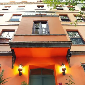 House Mola Galata Provincia di Istanbul